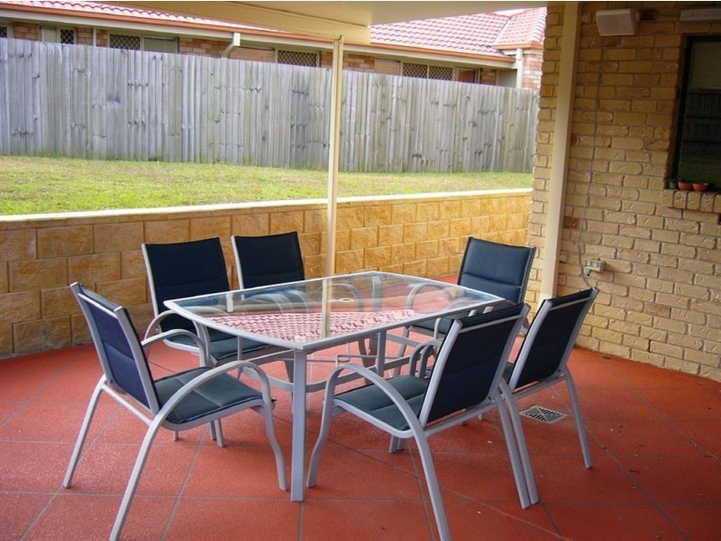 5 Pearson Court, North Lakes QLD 4509