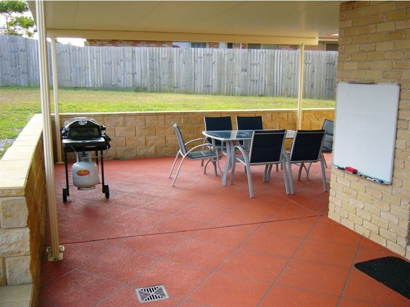 5 Pearson Court, North Lakes QLD 4509