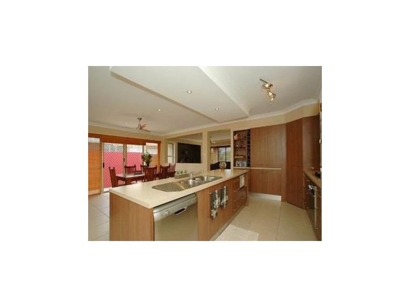 49 Turnstone, North Lakes QLD 4509