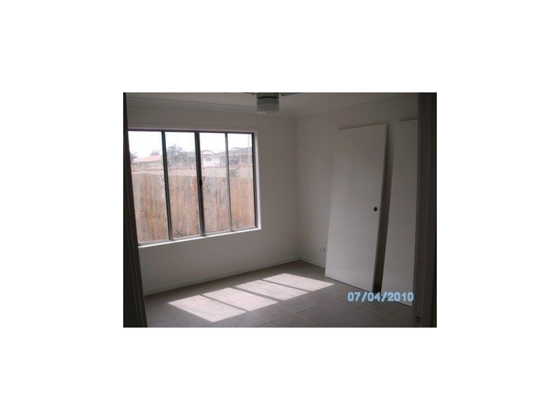 2/8 Carbeen Crescent, Lawnton QLD 4501