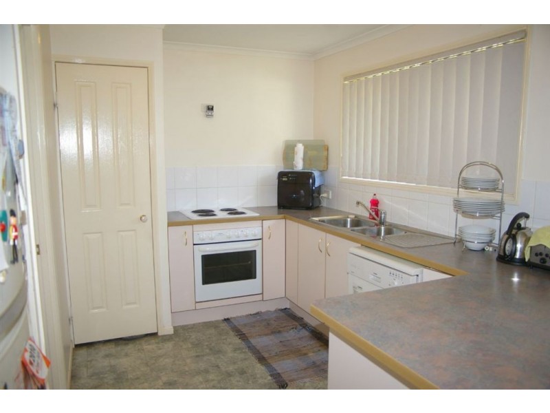 Unit 1 12 Bunbury Street, Kallangur QLD 4503