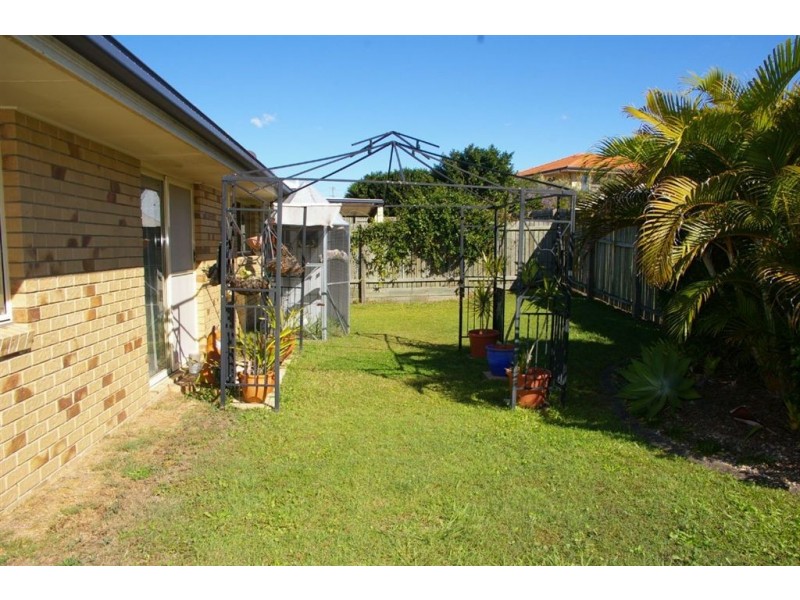 Unit 1 12 Bunbury Street, Kallangur QLD 4503