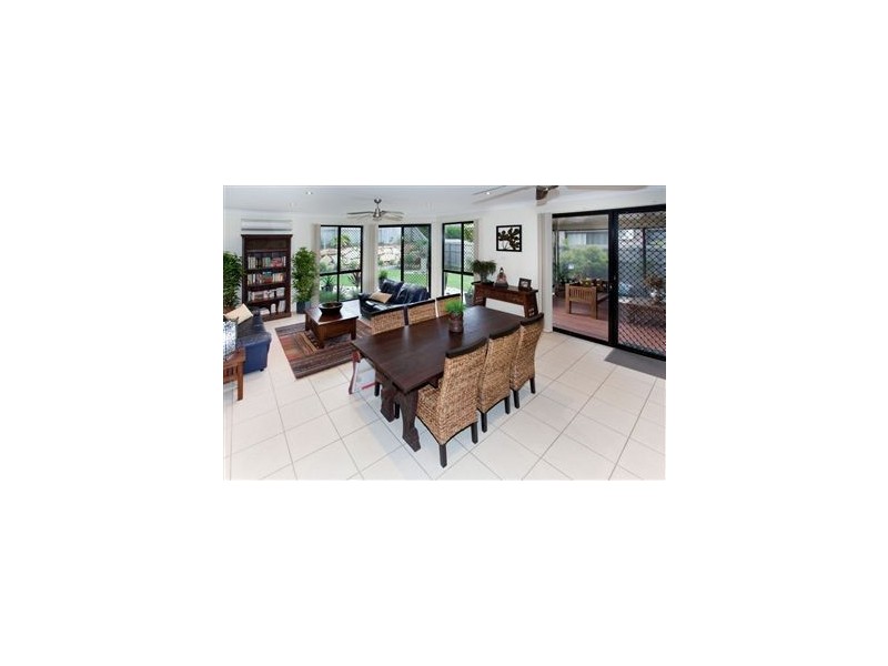 10 Riberry, North Lakes QLD 4509