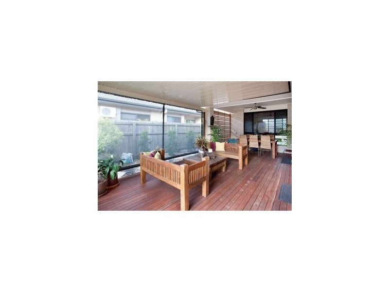 10 Riberry, North Lakes QLD 4509