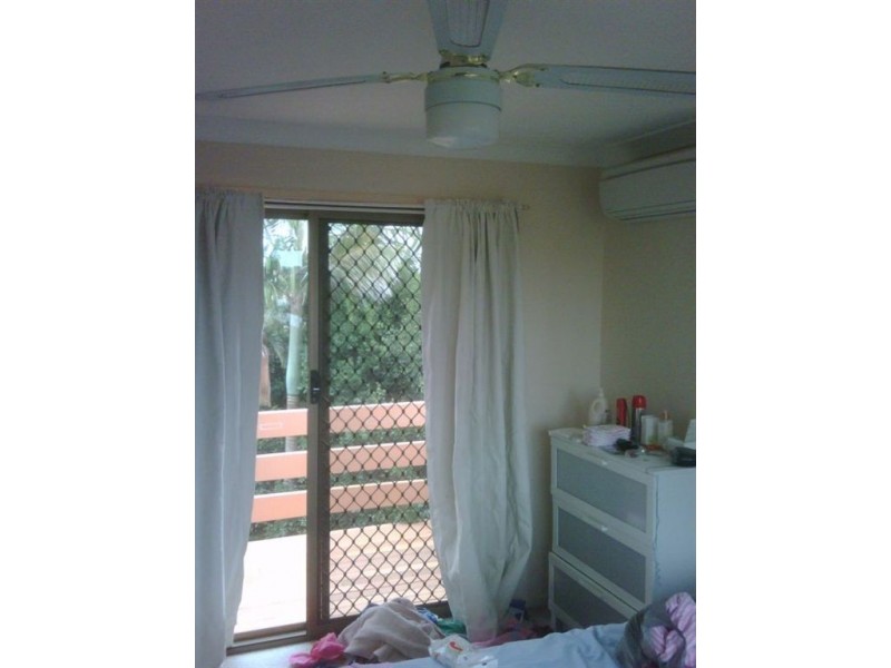 9 Columbia Ct, Scarborough QLD 4020