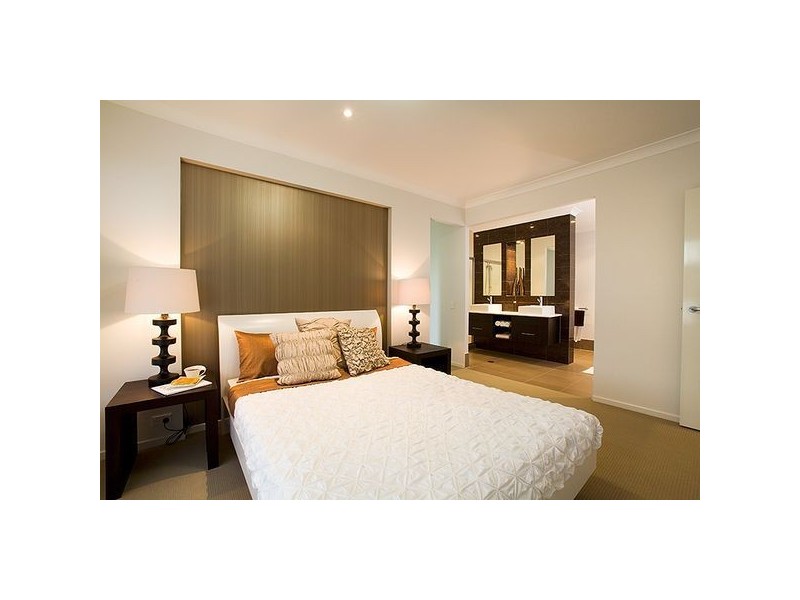 4 Moloney Place, North Lakes QLD 4509