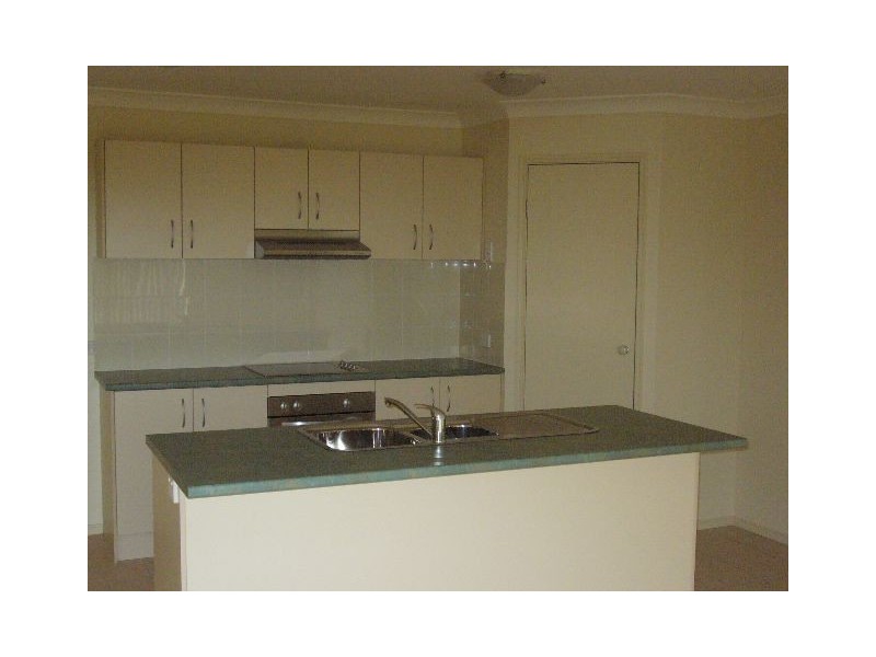 3 Kyah Close, Kallangur QLD 4503
