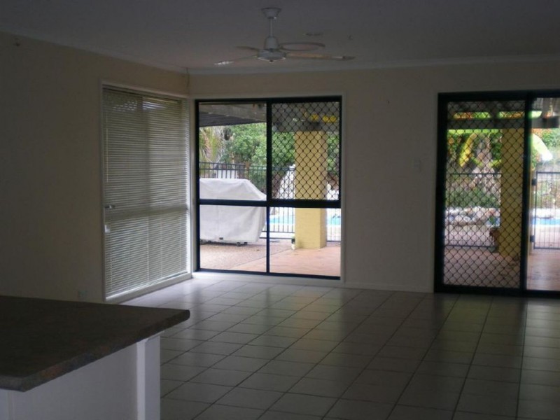 35 Denison Parade, North Lakes QLD 4509