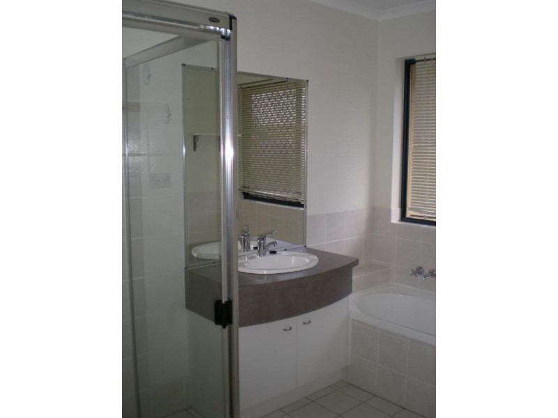 35 Denison Parade, North Lakes QLD 4509