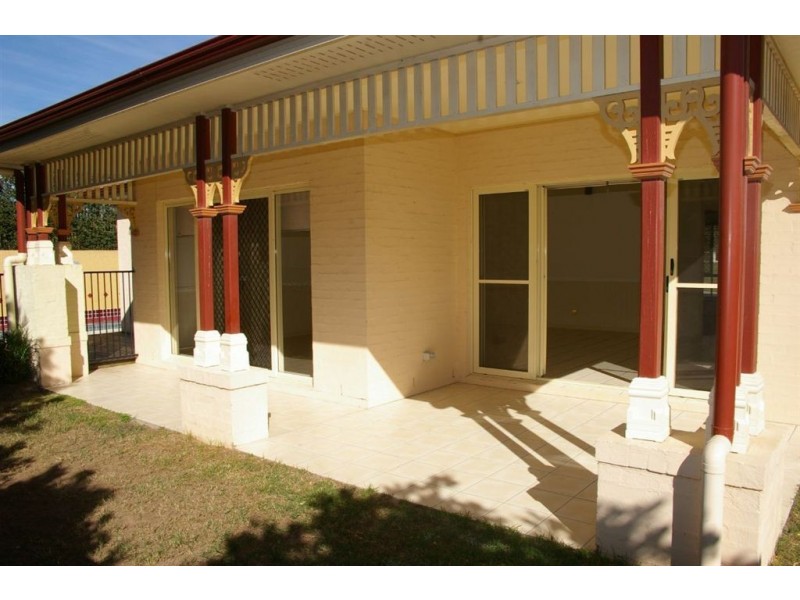 40 Swords Parade, North Lakes QLD 4509