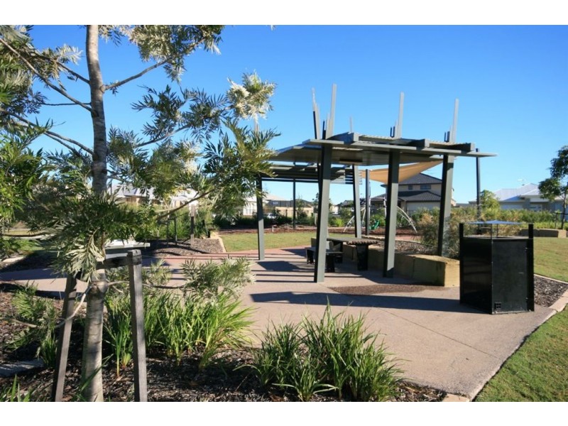 18 First Street, North Lakes QLD 4509