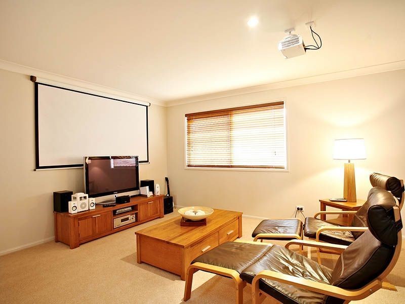 6 Saturn Court, Mango Hill QLD 4509