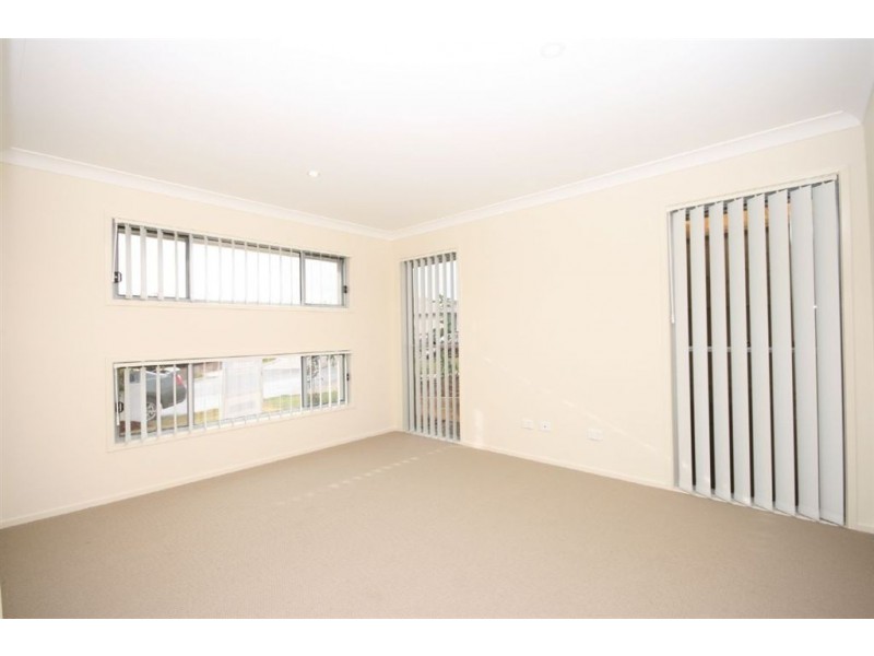 30 Nina Crescent, North Lakes QLD 4509