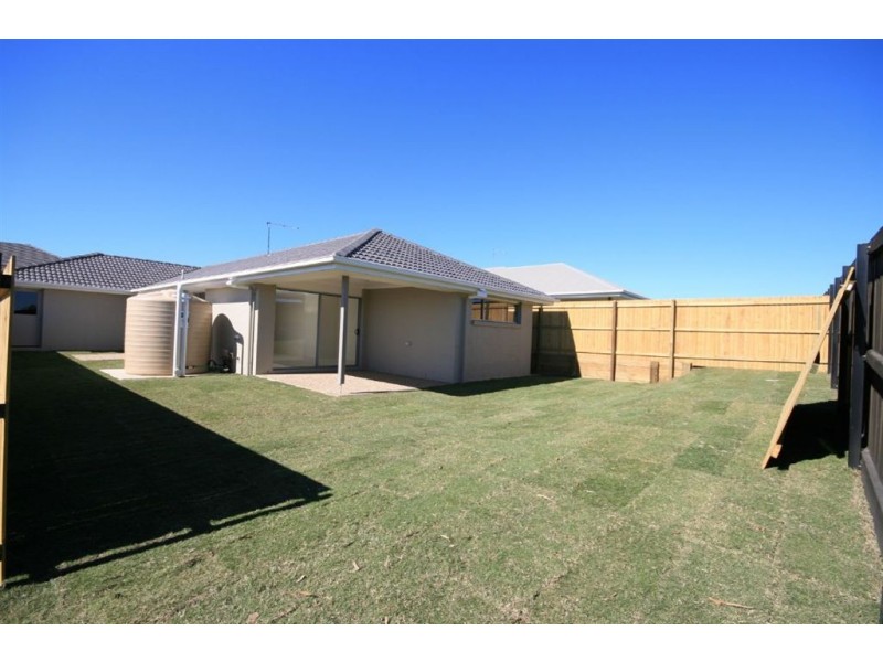 30 Nina Crescent, North Lakes QLD 4509