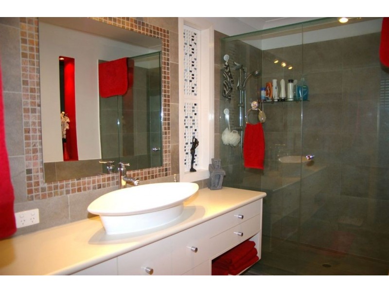 12 Creekside Drive, Narangba QLD 4504