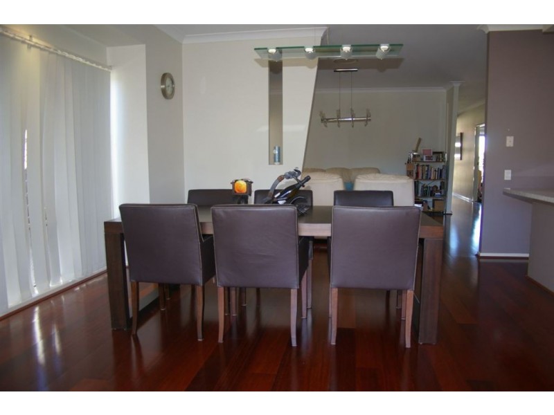 10 Dunnart Street, North Lakes QLD 4509