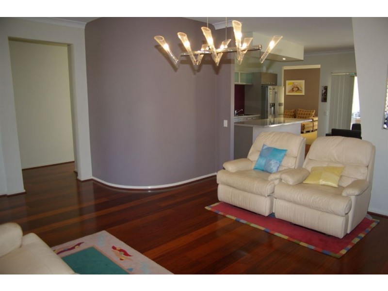 10 Dunnart Street, North Lakes QLD 4509