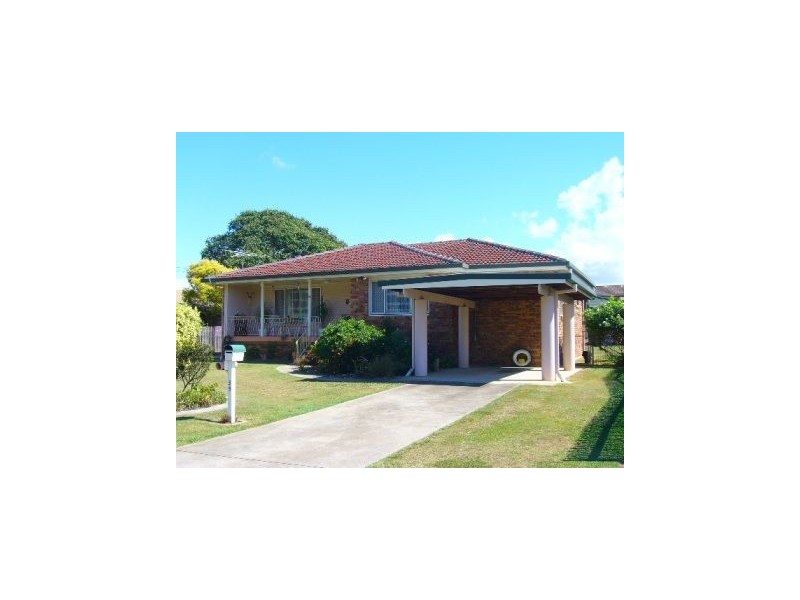 39 Benson Street, Scarborough QLD 4020