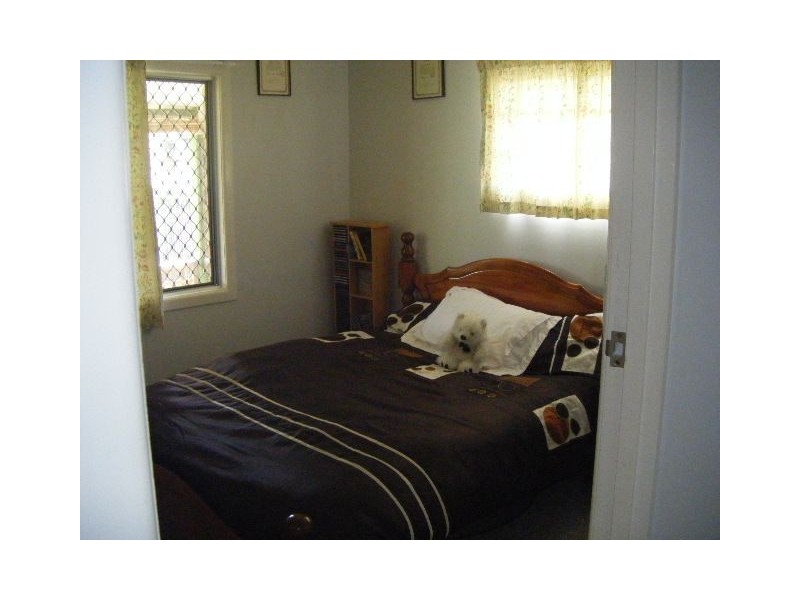 39 Benson Street, Scarborough QLD 4020