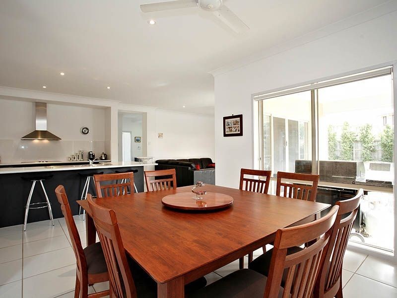 44 Kurrajong Circuit, North Lakes QLD 4509