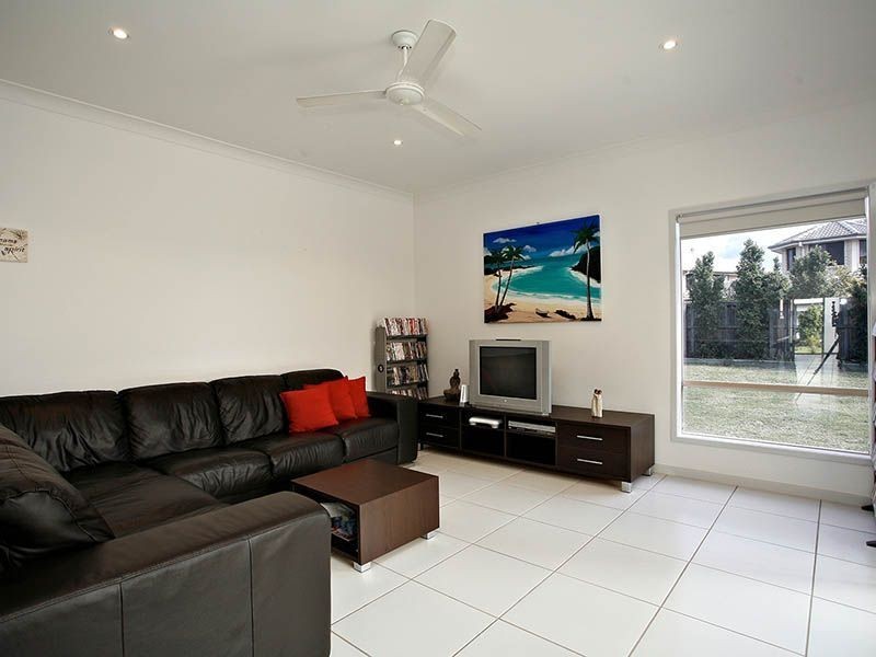 44 Kurrajong Circuit, North Lakes QLD 4509