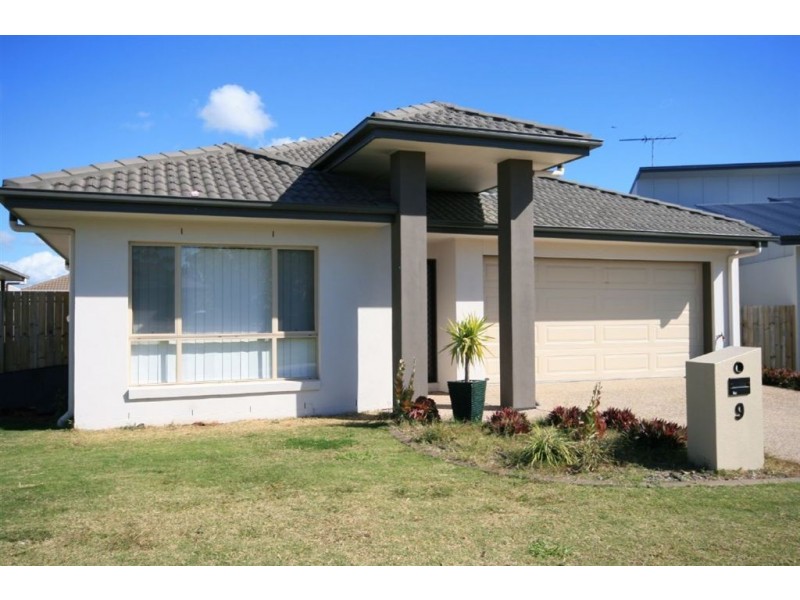 9 Dingo Street, North Lakes QLD 4509