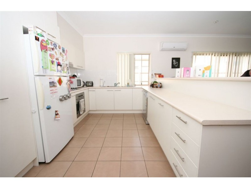 9 Dingo Street, North Lakes QLD 4509