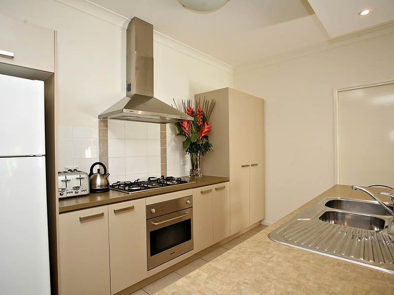 19 Silkyoak Court, North Lakes QLD 4509