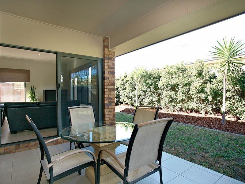 19 Silkyoak Court, North Lakes QLD 4509