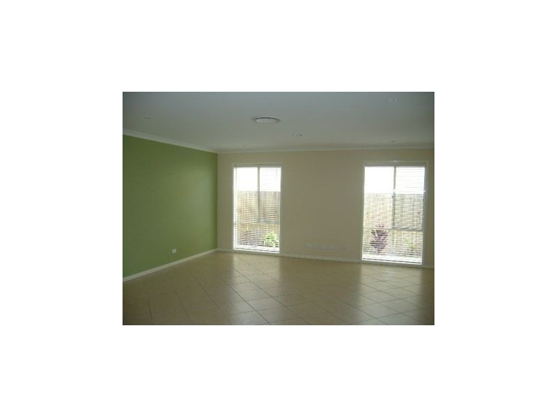 5 Jacana Parade, North Lakes QLD 4509