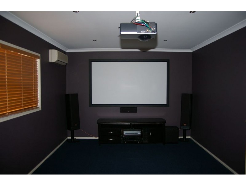 5 Pearson Court, North Lakes QLD 4509