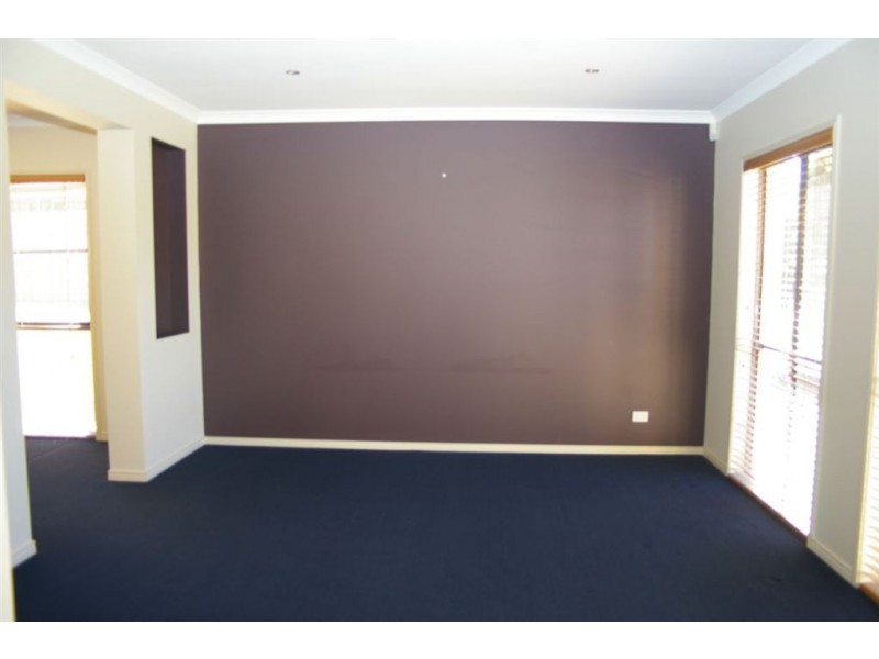 5 Pearson Court, North Lakes QLD 4509