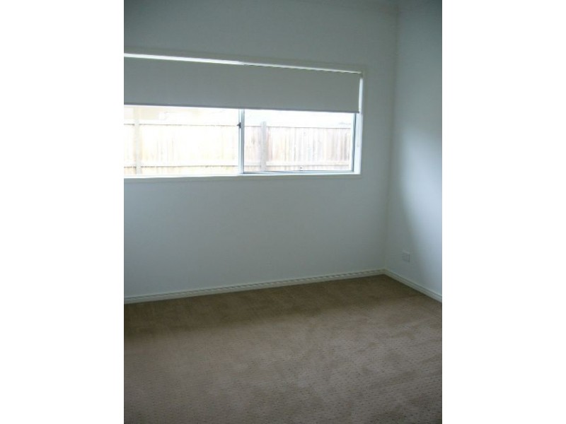 23 Langer, North Lakes QLD 4509