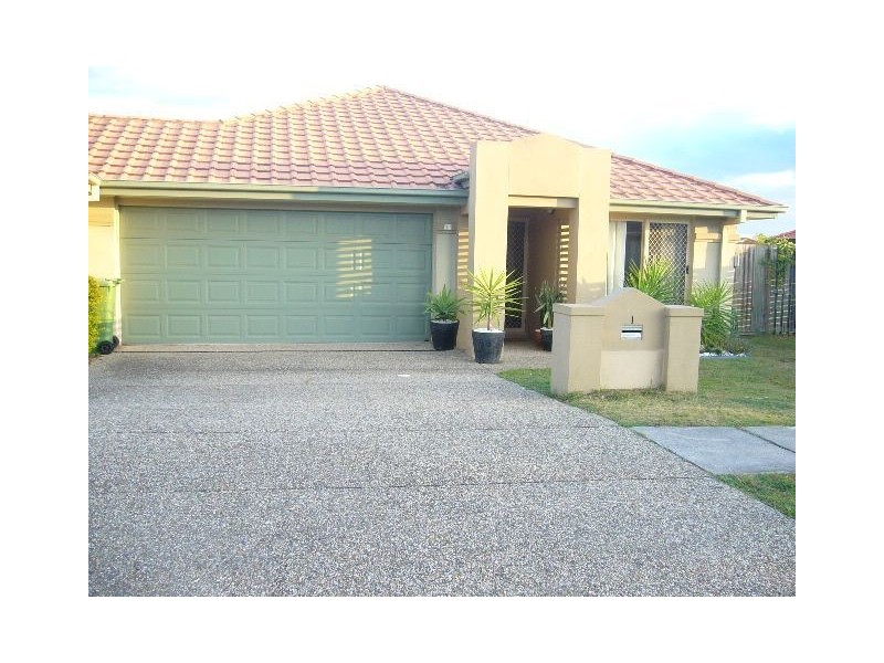 1 Page, North Lakes QLD 4509