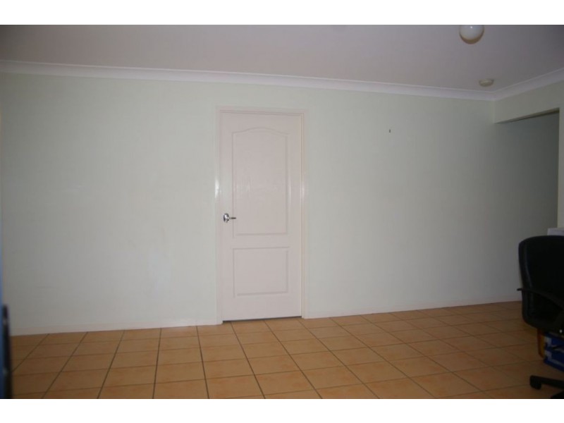 17 Finnegan Drive, North Lakes QLD 4509