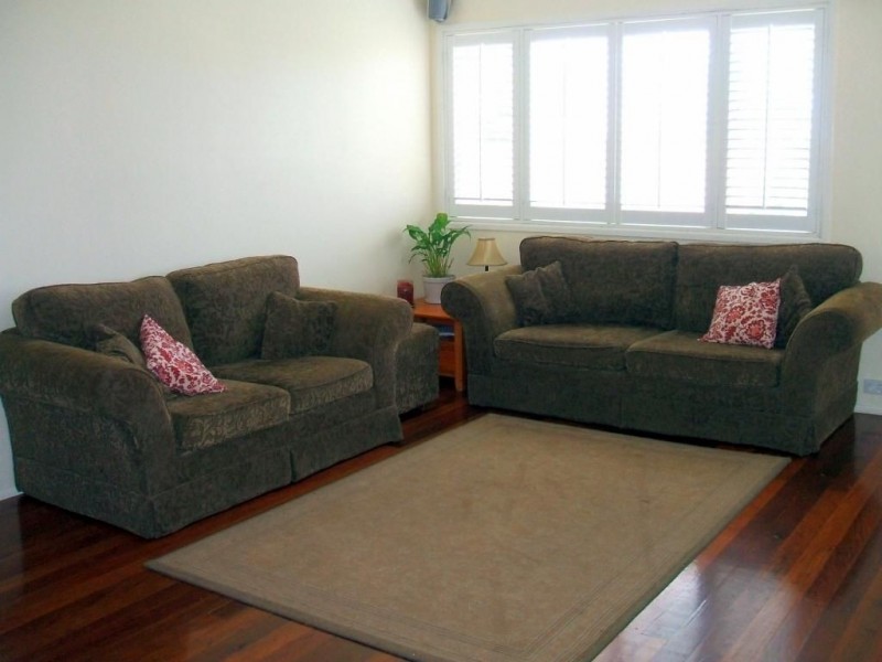 33 Paul Street, Kallangur QLD 4503