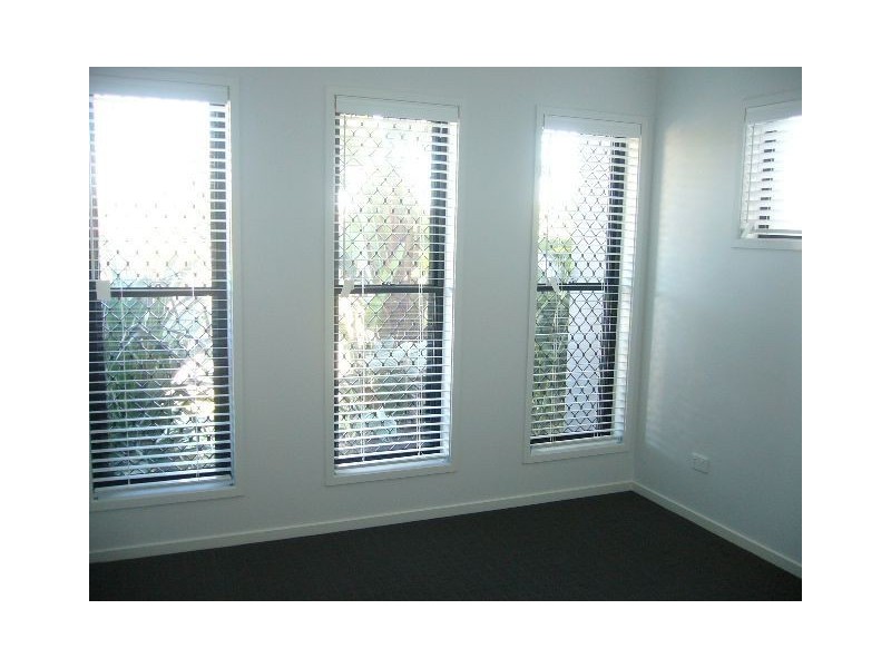 21 Gleeson, North Lakes QLD 4509