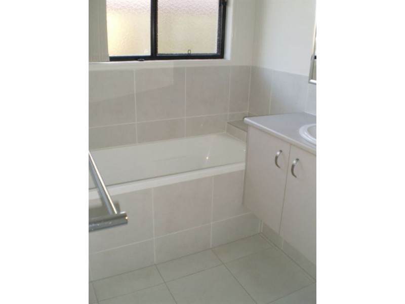 17 Menara Circuit, North Lakes QLD 4509