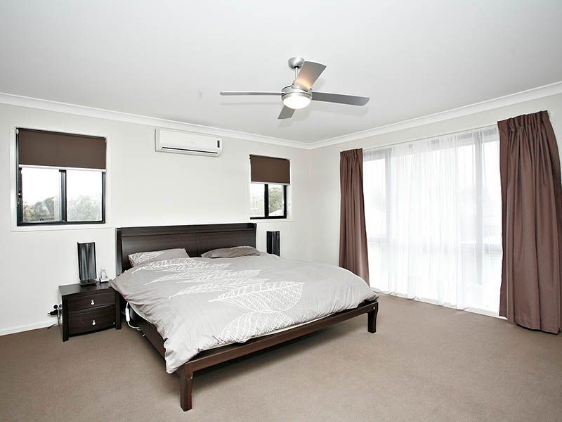 52 Sunstone Circuit, Mango Hill QLD 4509