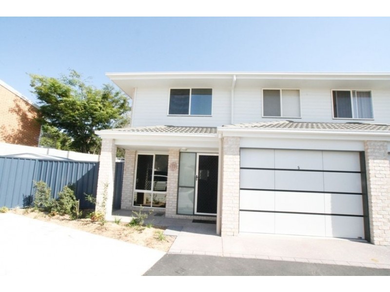 5/43 Paul, Kallangur QLD 4503