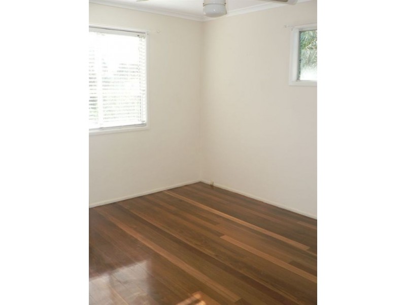 41 Sportsground Street, Redcliffe QLD 4020