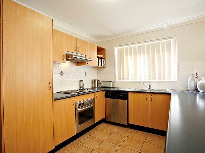 12 Heathcote Avenue, North Lakes QLD 4509