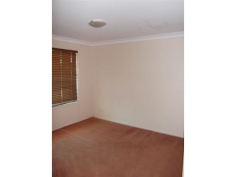 27 Cooksland Crescent, North Lakes QLD 4509