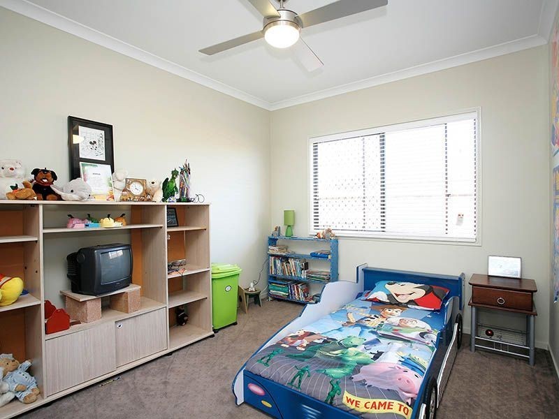 20 Chrysler Parade, North Lakes QLD 4509