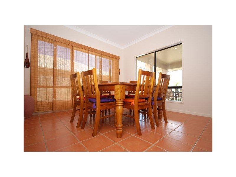 34 Tuckeroo, North Lakes QLD 4509