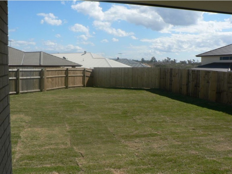 4b Capital Street, North Lakes QLD 4509