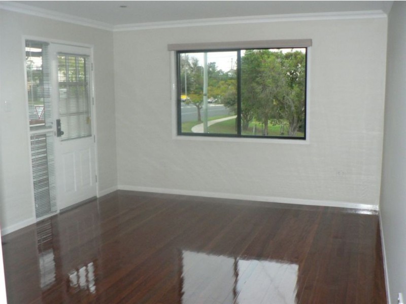 189 Scarborough Road, Scarborough QLD 4020