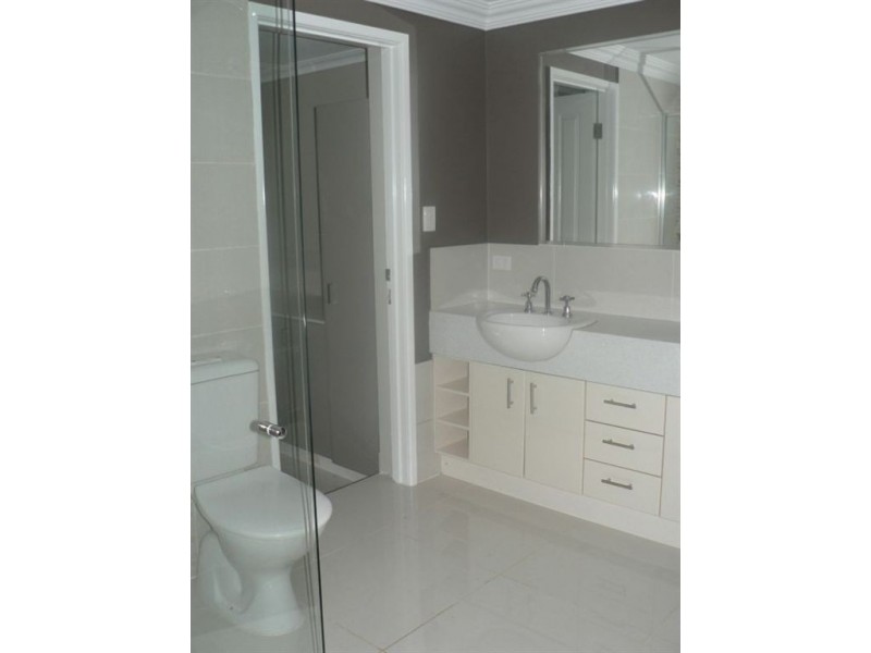 189 Scarborough Road, Scarborough QLD 4020