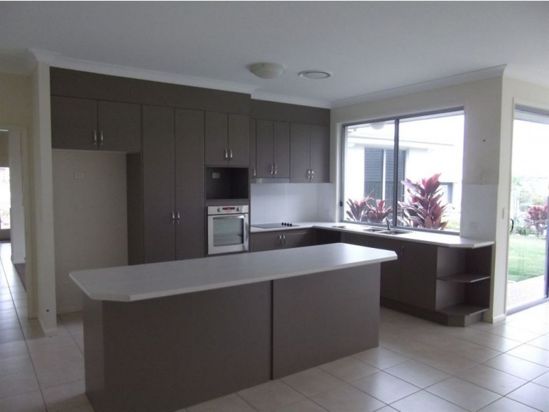 10 Gleeson Street, North Lakes QLD 4509