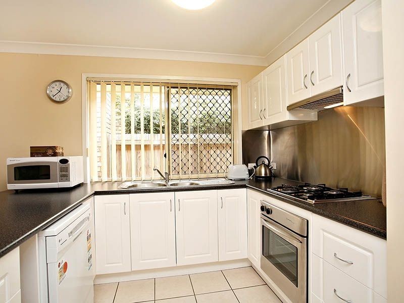 6 Hamersley Court, North Lakes QLD 4509